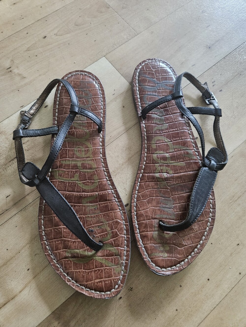 Sam Edelman Black Gigi Sandals T Strap Size 7.5
